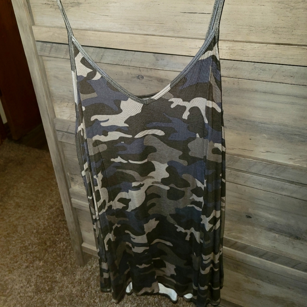 Zenana Camo Spaghetti Strap Top 3x